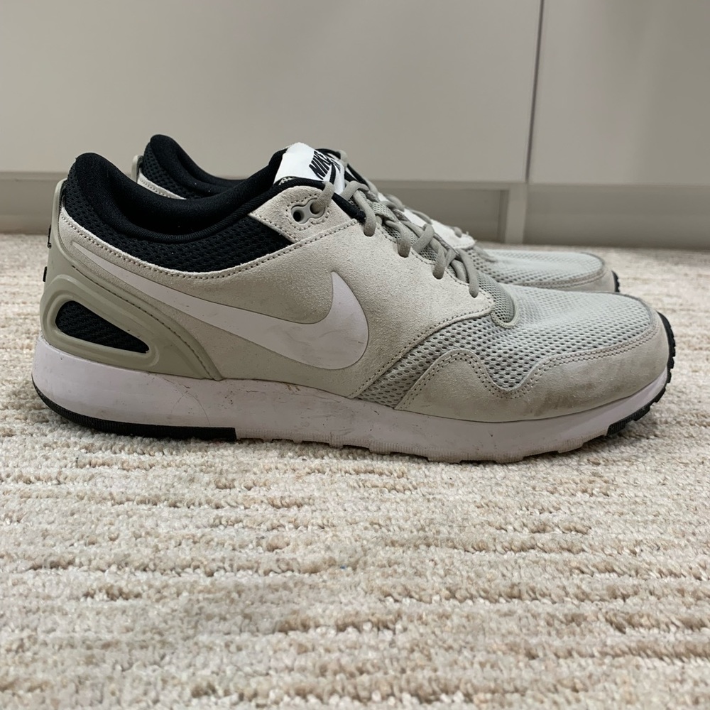 Men’s Nike Air Vibenna SE running shoe